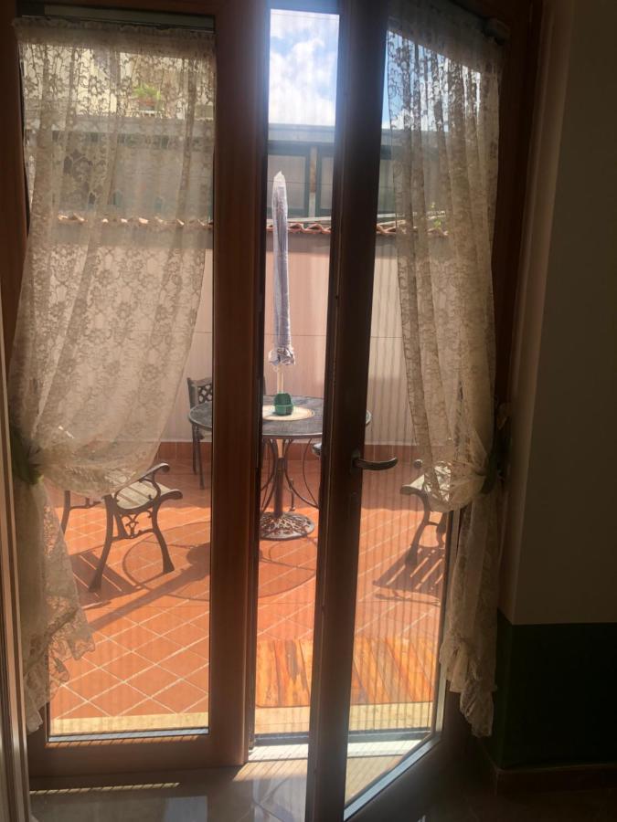 Susy Home Неаполь Экстерьер фото